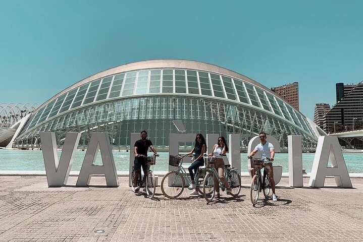 Valencia cycle sales