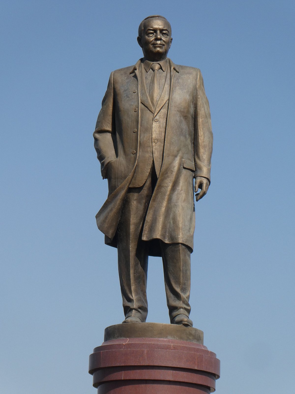 Islam Karimov Memorial Statue, Самарканд: лучшие советы перед посещением -  Tripadvisor