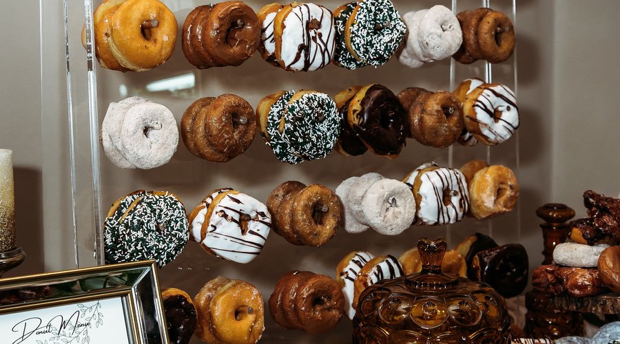 Donut Drive In