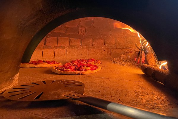 List of Top Pizza Outlets in Bhavanipuram - Best Pizza Places near