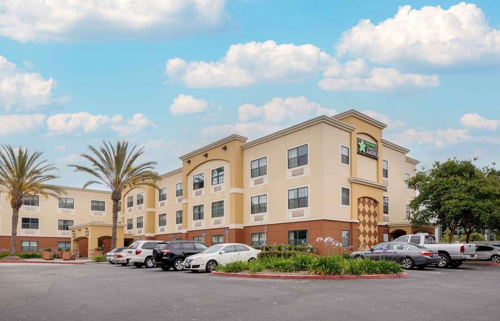 EXTENDED STAY AMERICA ORANGE COUNTY HUNTINGTON BEACH 150