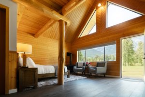 Room & Suite
