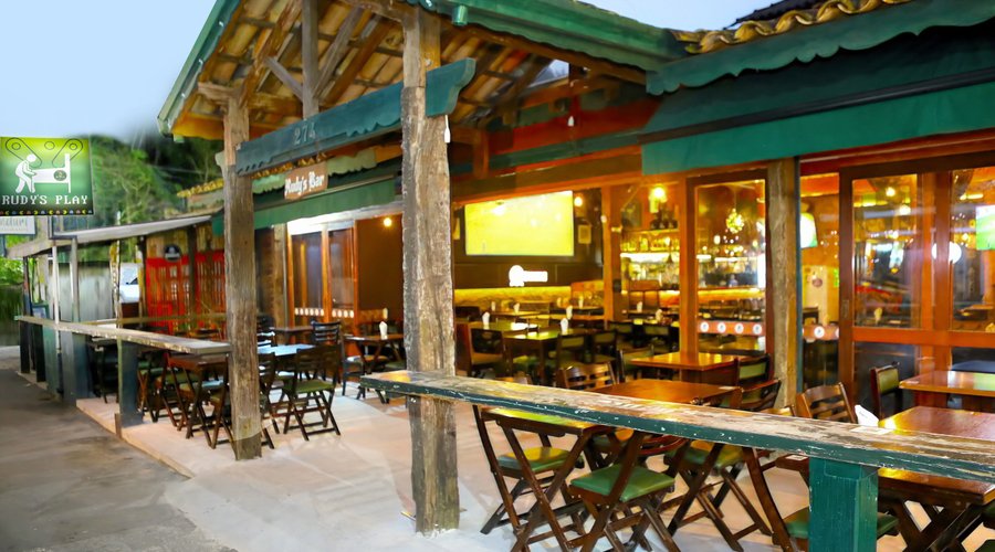 Confira nosso novo horário e se programe para curtir o melhor Pub do Guarujá.  Terça a Quinta 👉 A partir das 16hs Sexta a Domingo 👉 A partir das 11hs   Estamos aguardando por vocês aqui e no delivery.🍻 📍Rua Rio de Janeiro - Pitangueiras, Guarujá/SP 📲 Whats: (13) 99644-5269
