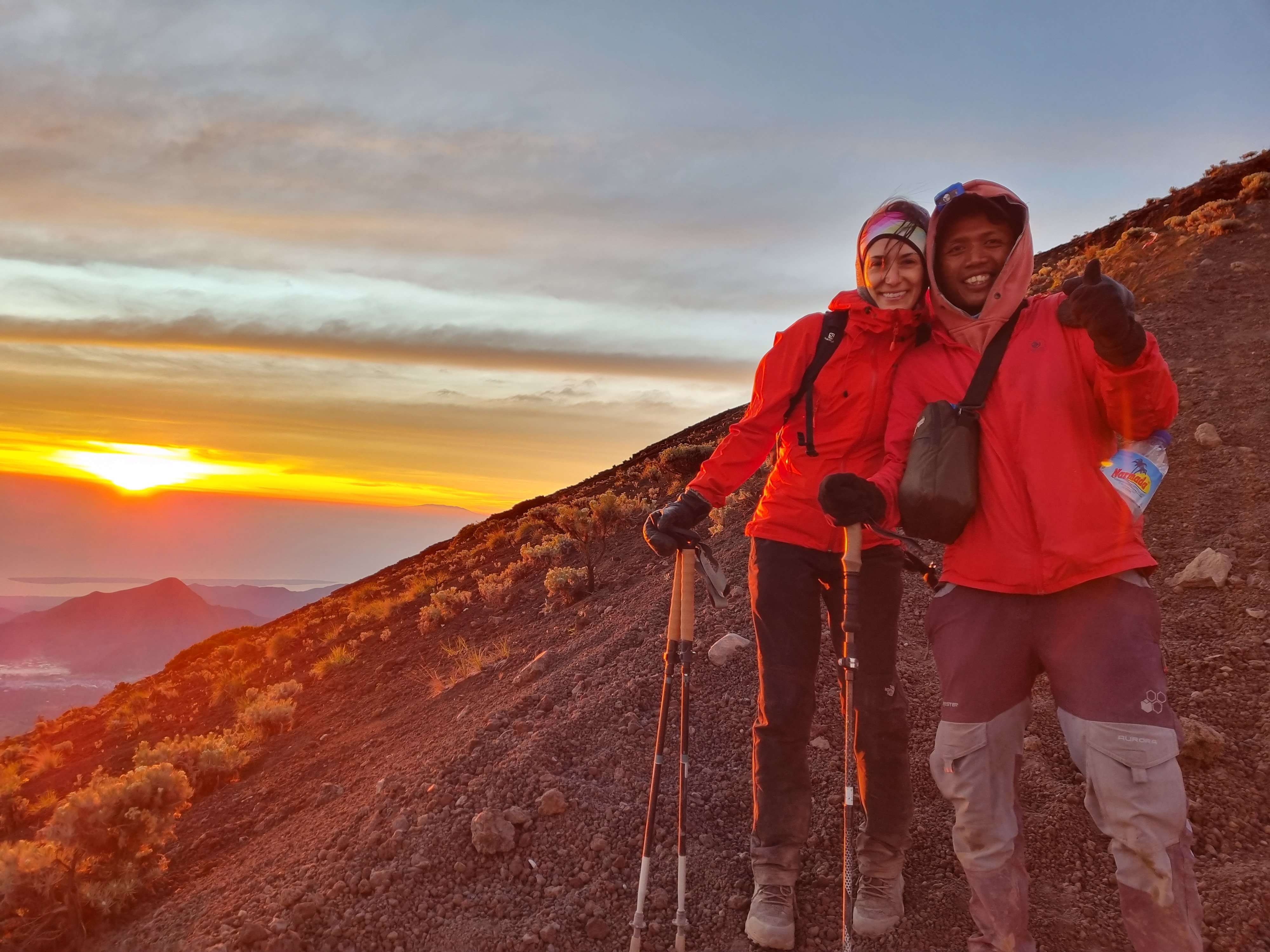 Volcano trekking outlet