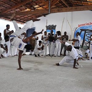 Folha de S.Paulo - Internacional - En - Travel - The Arembepe Village,  Brazil's Last Hippie Community, Celebrates 50 Years - 19/04/2018