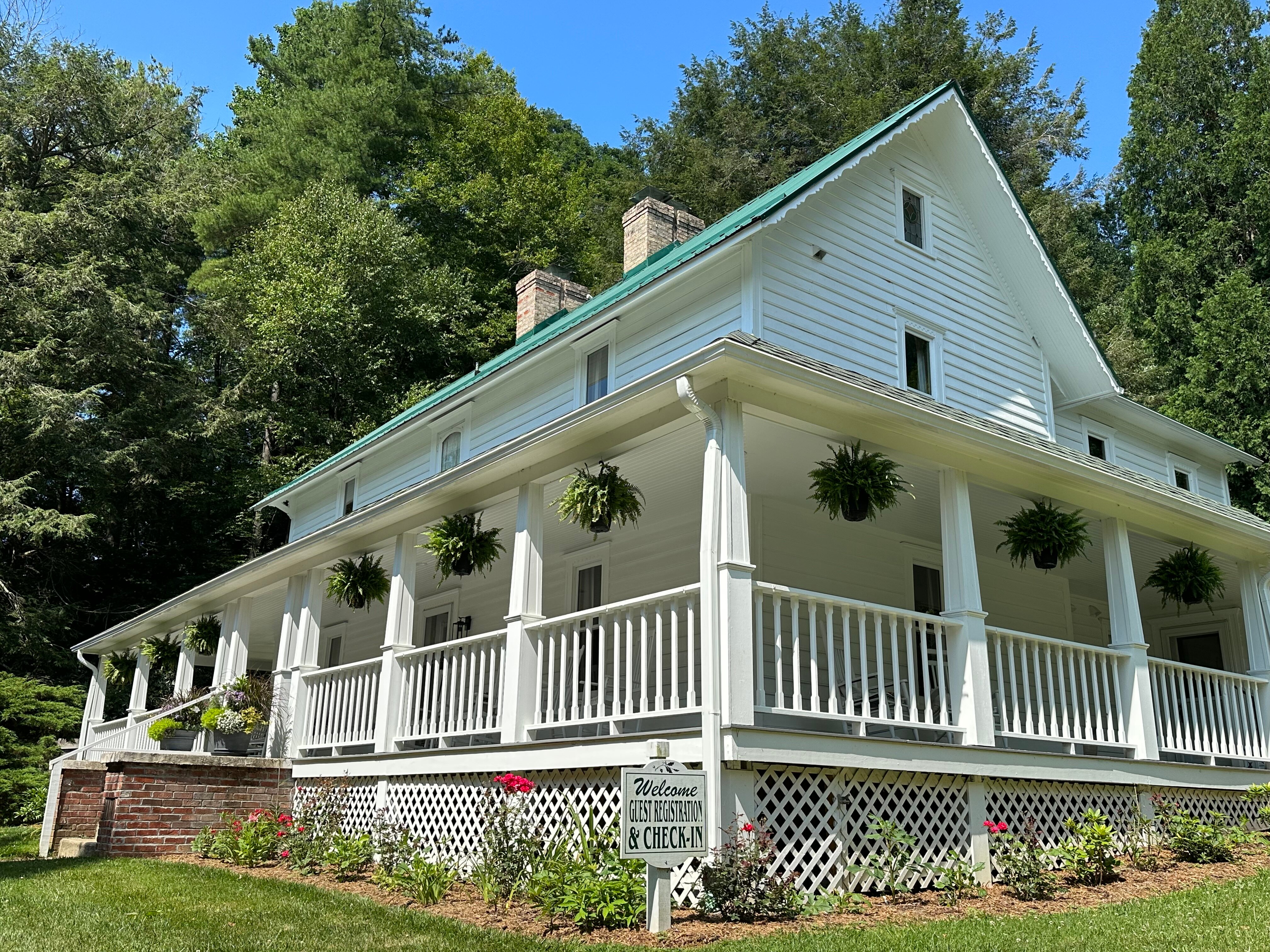 LOVILL HOUSE INN - Updated 2024 Prices & B&B Reviews (Boone, NC)