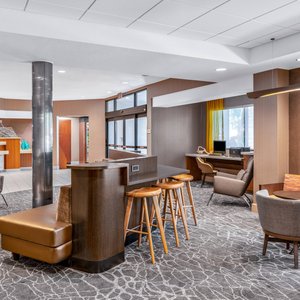 Lobby - Seating Area