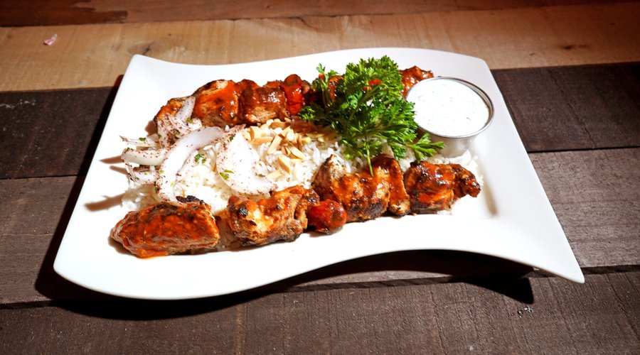 Indulge in DC's finest chicken kabob at Sedr Djaj Mechwi. Unforgettable flavors await!
