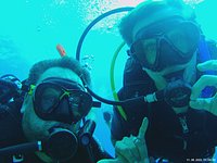 Why Is Ascending Slowly Important When Scuba Diving? - Omega Divers Chania