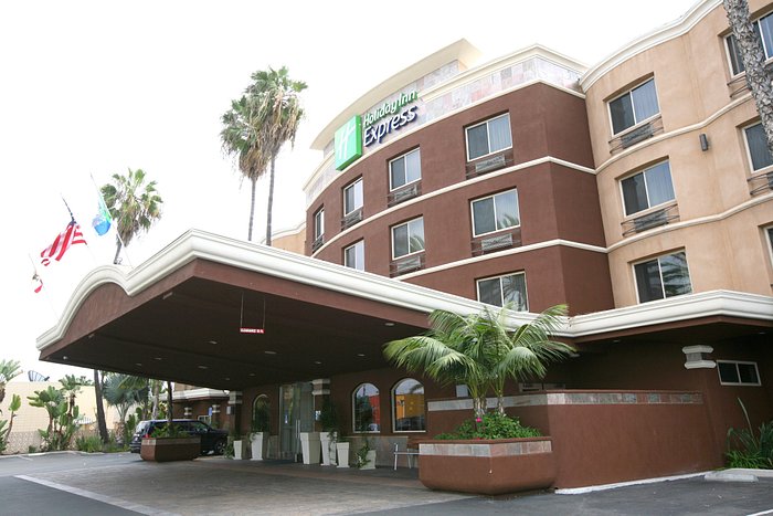 Welcome to the Holiday Inn Express San Diego South-Chula Vista 
