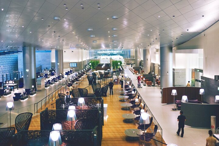 2024 Doha Qatar Doha Hamad International Airport DOH Al Maha Lounge   Caption 