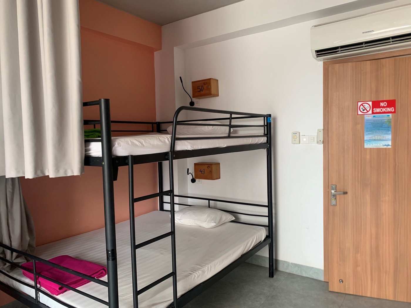Bondi Backpackers Nha Trang Rooms: Pictures & Reviews - Tripadvisor