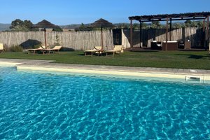 Piscina e praia