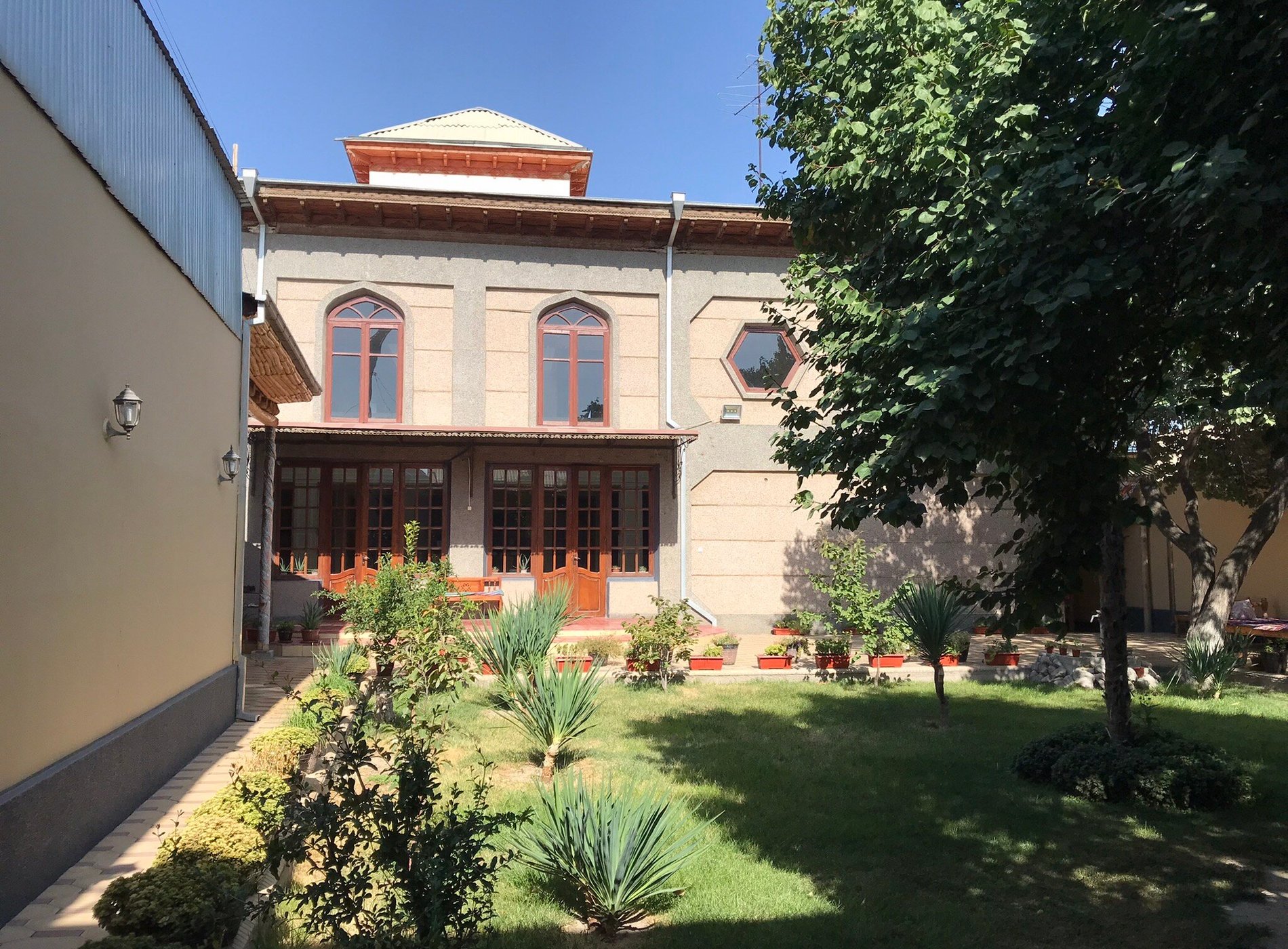 Ikathouse image