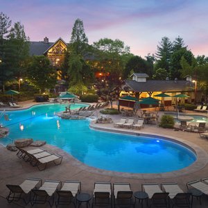 Cascades Swimming Pool