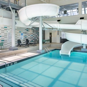 Big Gusher Waterslide Pool