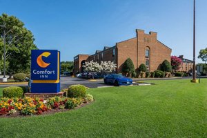 Comfort Inn Newport News - Hampton I-64 in Newport News