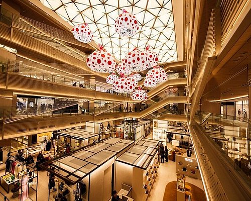 Best Luxury Shopping in Tokyo - Hersey Shiga
