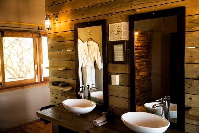 Wilderness Toka Leya Rooms: Pictures & Reviews - Tripadvisor