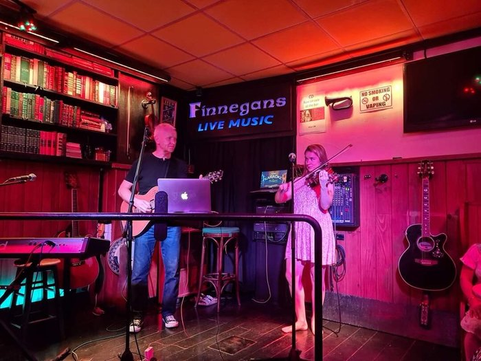 Imagen 1 de Finnegan's Live Music Pub