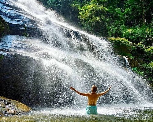 batu caves tour from singapore