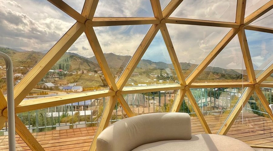 Besqainar view from glamping room