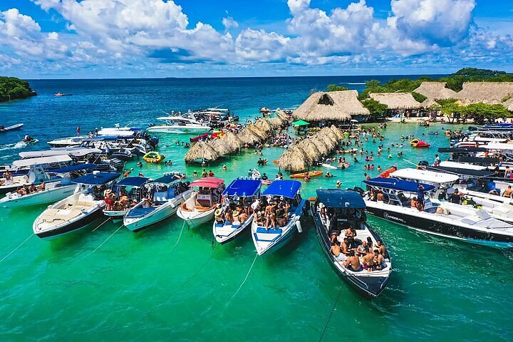 rosario island tour with lunch