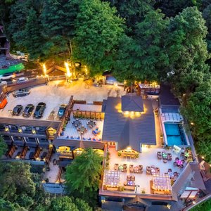 full view of hotel  