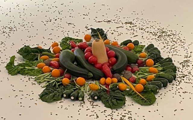 Edible Art - early on in the performance