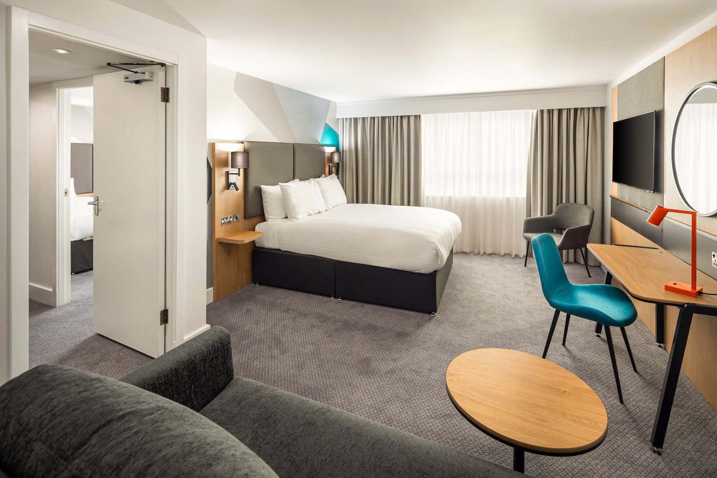 HOLIDAY INN AYLESBURY, AN IHG HOTEL - Updated 2024 Reviews