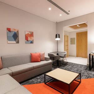 Studio MArabian Plaza Urban Executive Seating Area