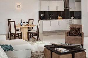 Room & Suite