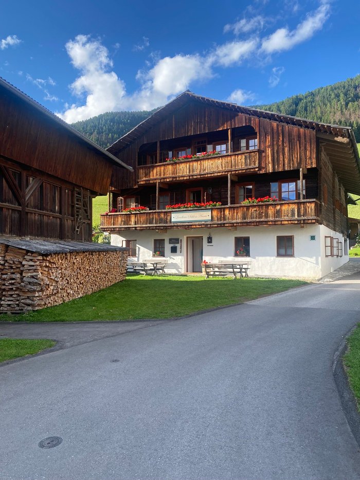 LANDHAUS SCHLOSS ANRAS - Prices & Lodging Reviews (Austria)