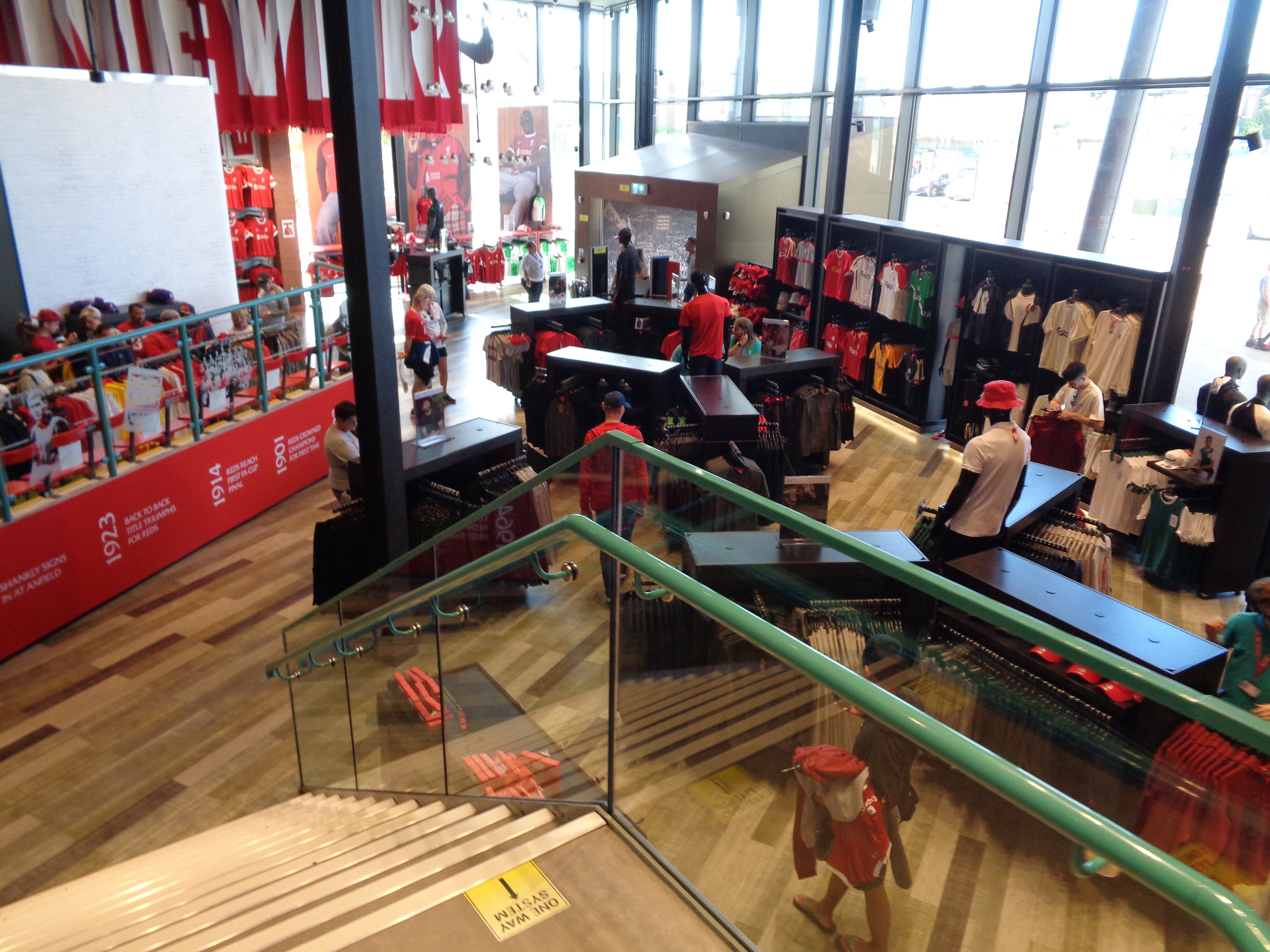 Liverpool sales club shop