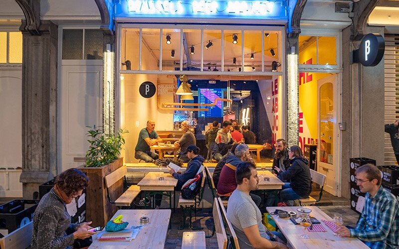 BBP Dansaert at night