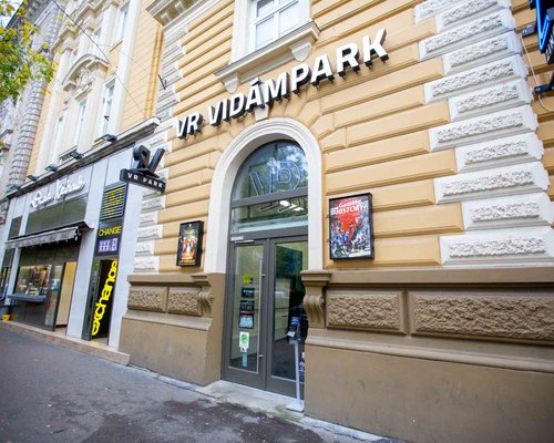 Gamer courses Budapest - Bar ※2023 TOP 10※ near me