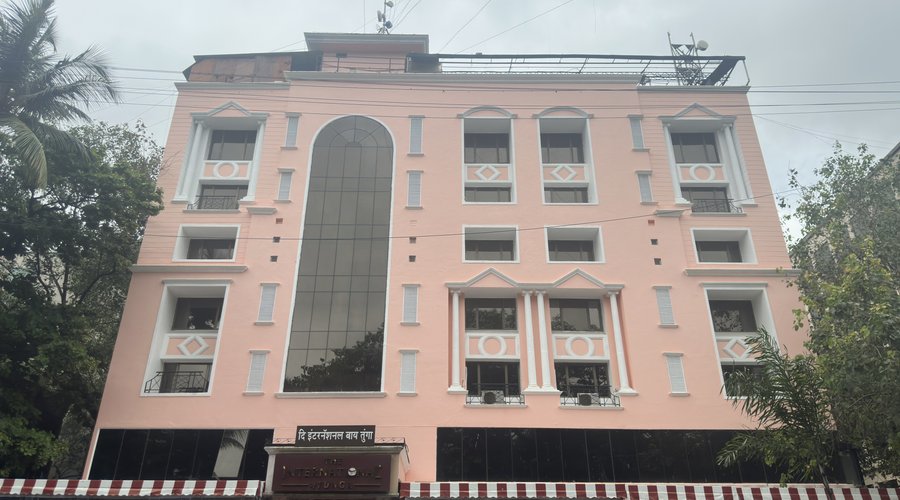 Tunga International Hotel 