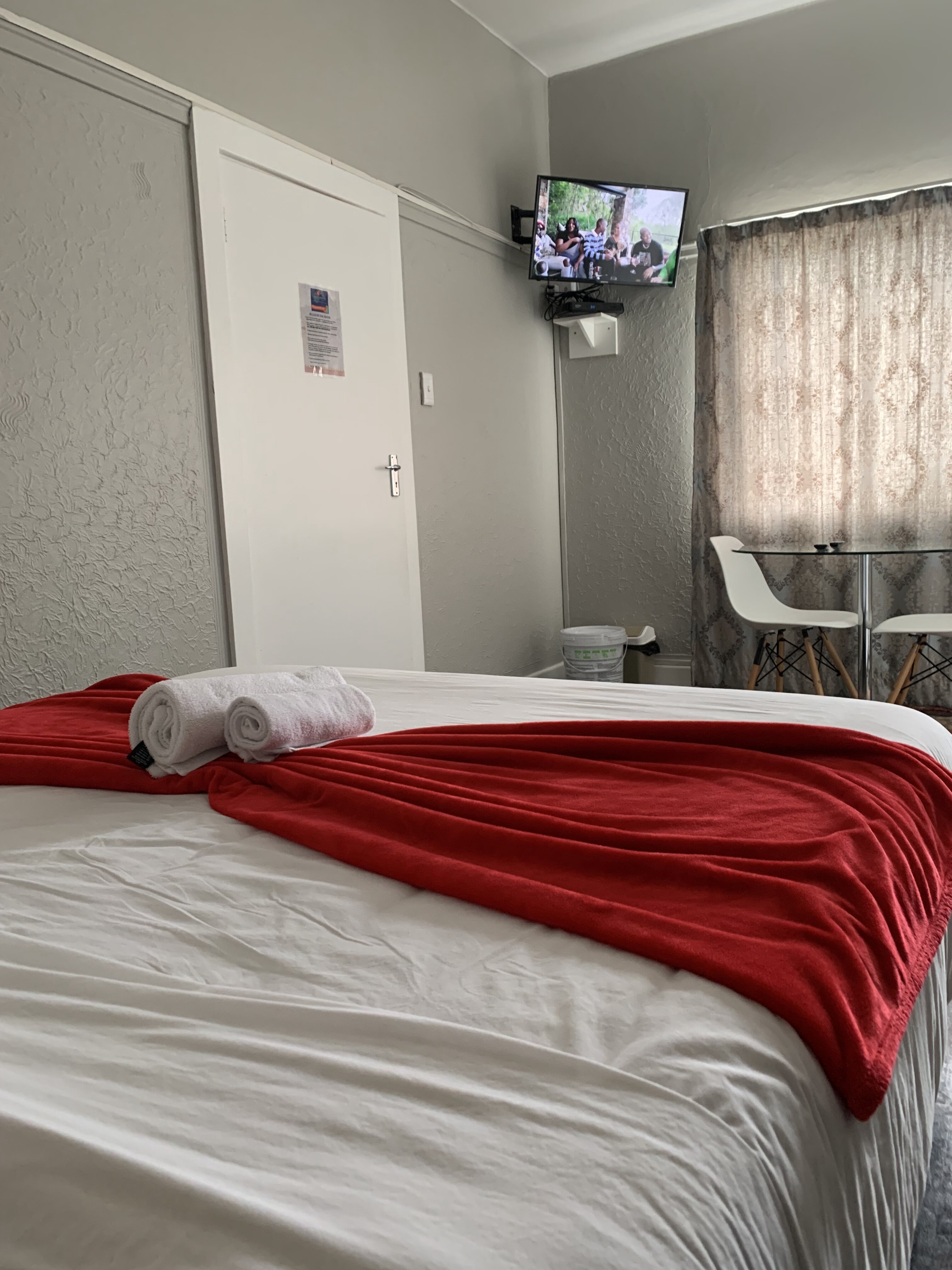 KINGSWORTH INN GUEST HOUSE - Prices & Hotel Reviews (Port Elizabeth ...