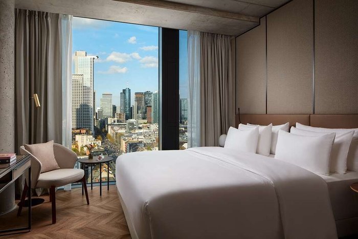 THE ROOMS - Hotel & House, Frankfurt – Updated 2023 Prices