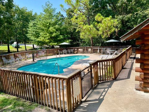 PINE LODGE RESORT - Oklahoma Campground Reviews