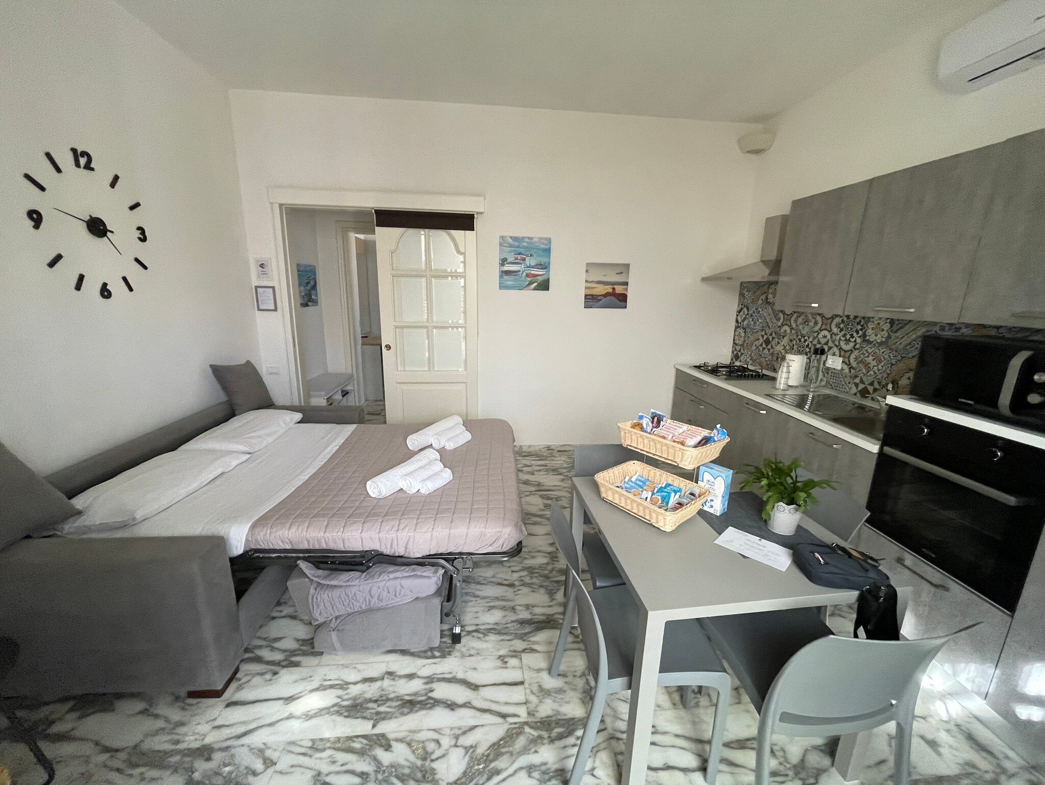 IL GLICINE B & B - Updated 2024 Prices & B&B Reviews (Marsala, Sicily)