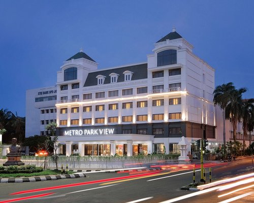 METRO PARK VIEW HOTEL KOTA LAMA SEMARANG - Updated 2024 Prices ...