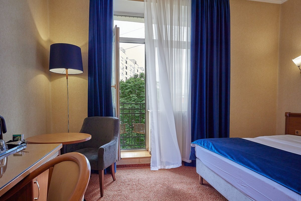 SELECT HOTEL PAVELETSKAYA (Москва) - отзывы и фото - Tripadvisor