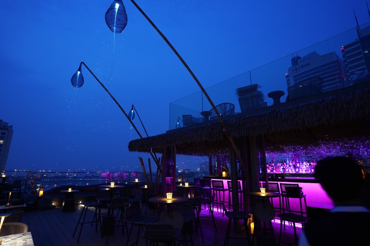 Cảnh đẹp từ Top Bar