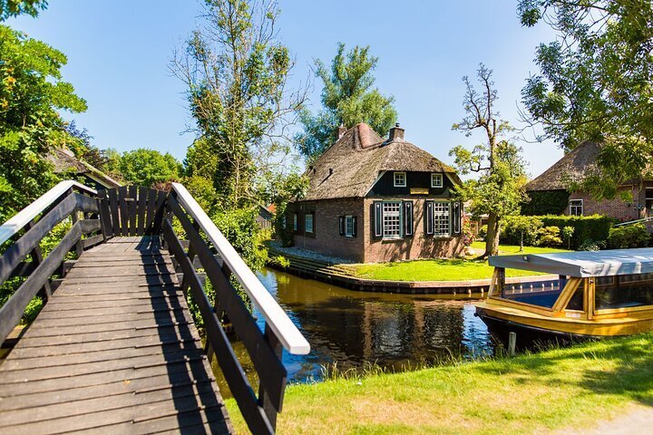 THE 10 BEST Giethoorn Bus Tours (with Prices) - Tripadvisor