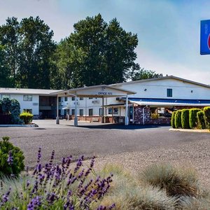 Motel Gresham OR Portland Exterior