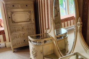 Room & Suite