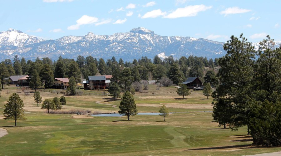 Come enjoy the amazing view of Square Top Mountain!