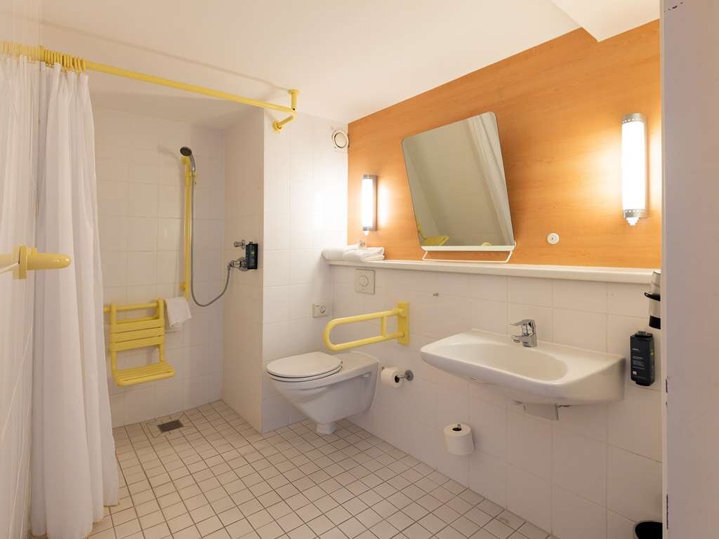 B&B HOTEL DUISBURG HBF-NORD: Bewertungen, Fotos & Preisvergleich ...