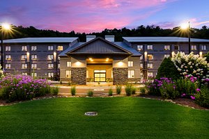 Graystone Lodge, Ascend Hotel Collection in Boone